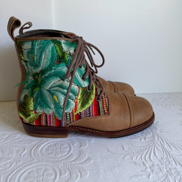 Brown Teysha Colorful Guatemalan Textile Embroidered Ankle Peace Boots Size 8 - Picture 3 of 13